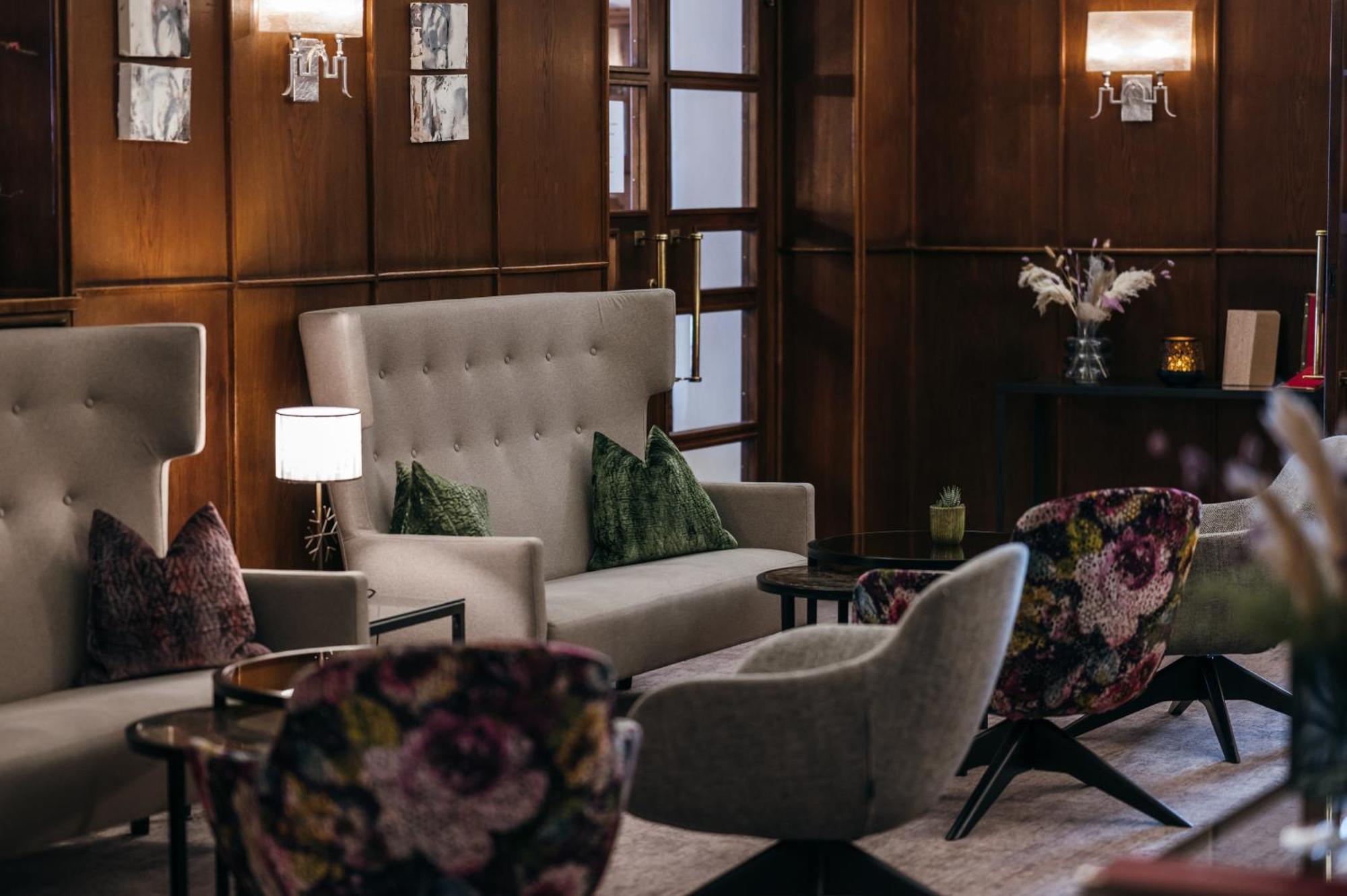 Post Hotel 4*