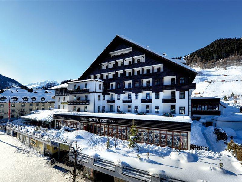 Hotel Post 4*